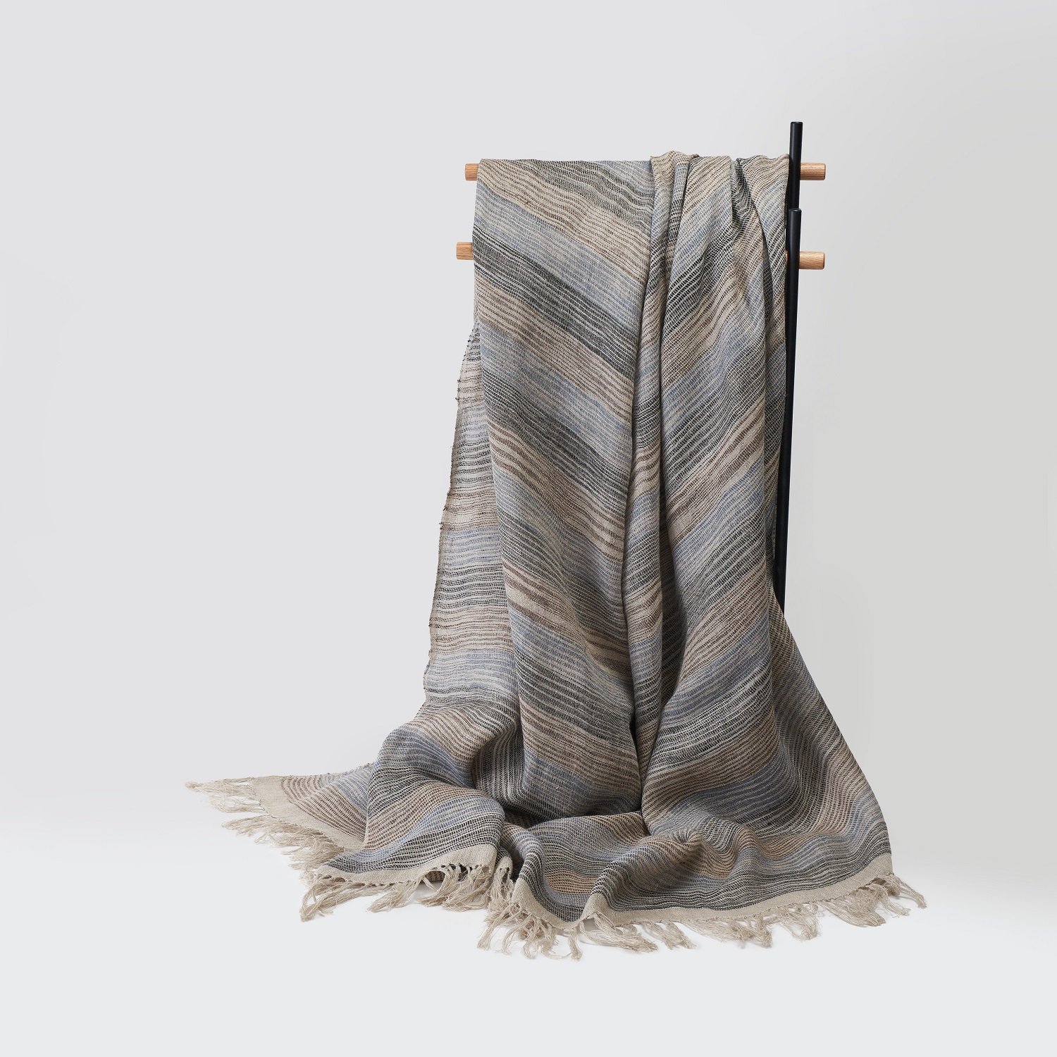 Manta 100% lana merino con flecos, tamaño 140x200cm, diseño escocés  café/crudo melange - Tienda Hohos